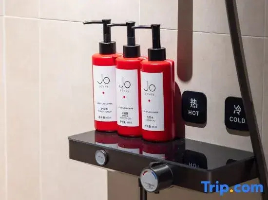 Atour Light Hotel, East Square, Shenzhen North Station Hub