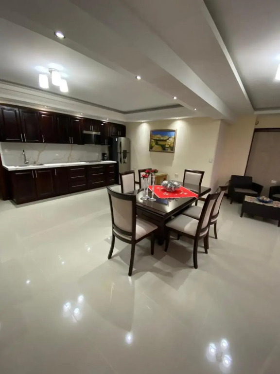 Torres de Atitlan 4 Bdrm-3 Bthrm Full Floor - for 10 people