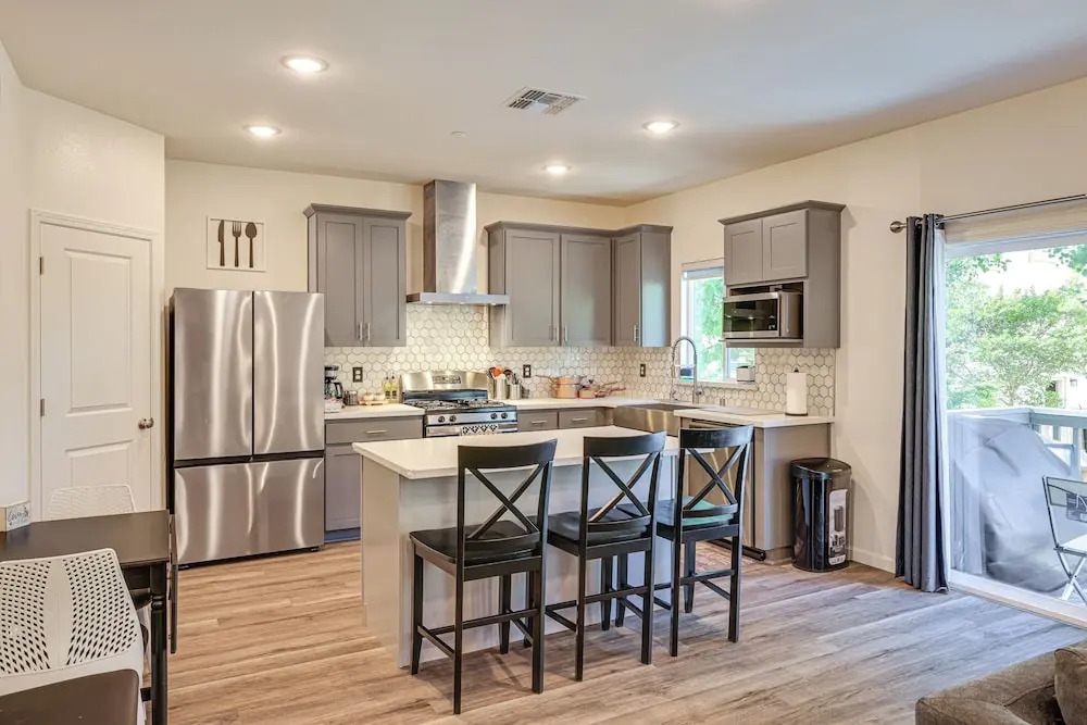 Spacious Family Home in Stockton - Pets Welcome!