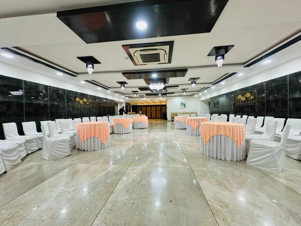 Hotel President - Indore