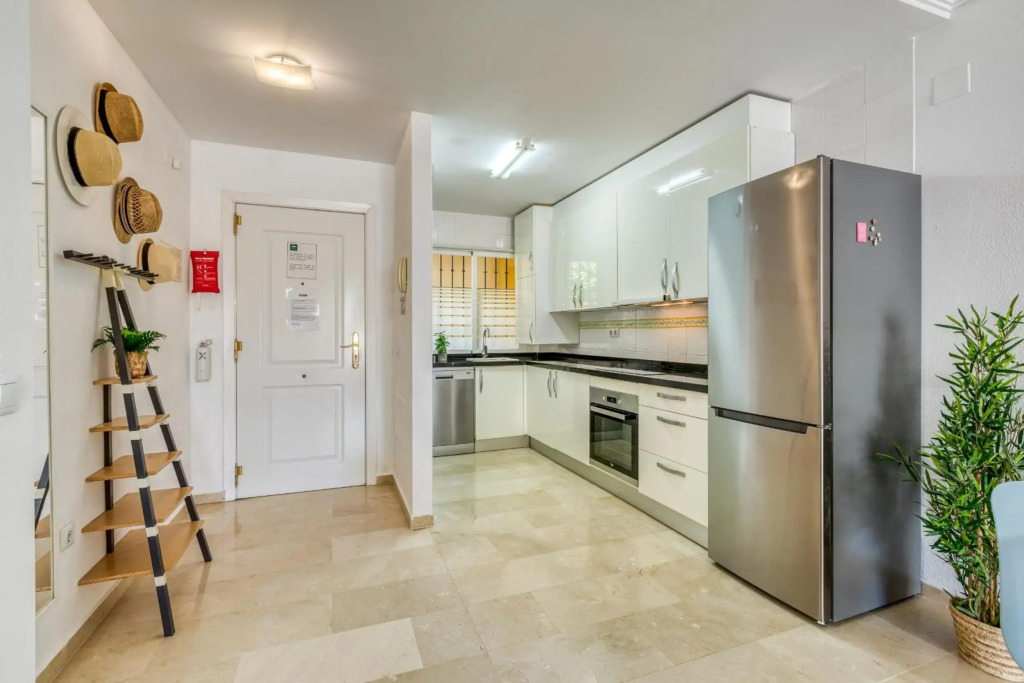Marvellous Apartment with Great Terrace (PA 1-6)