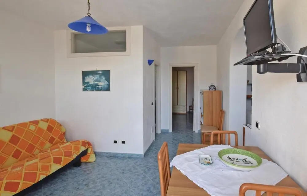 Amazing Apartment in Sant´angelo D´ischia With 1 Bedrooms and Wifi
