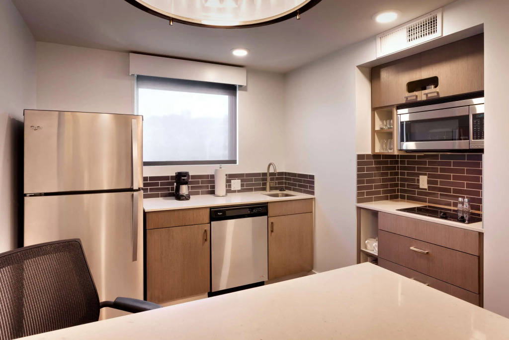 Hyatt House Portland / Downtown