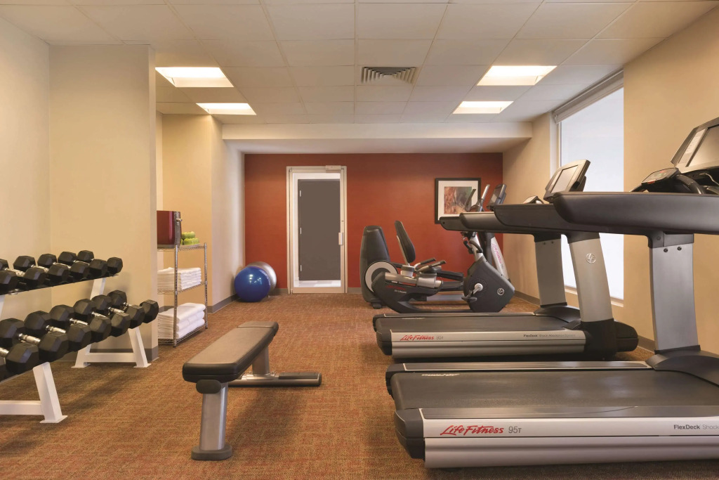 Hyatt Place San Jose Pinares