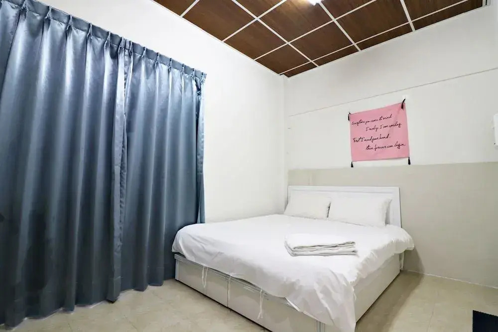 Taichung Zhonghua Road Nostalgic Inn
