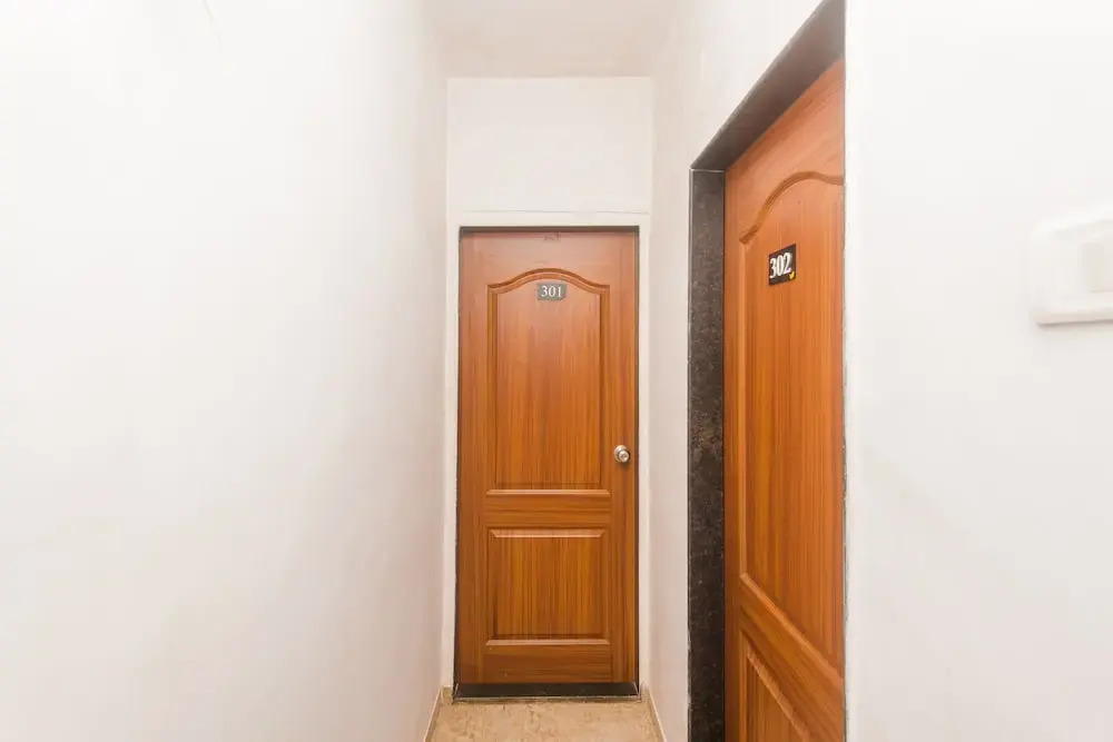 OYO 3762 Swamini Niwas