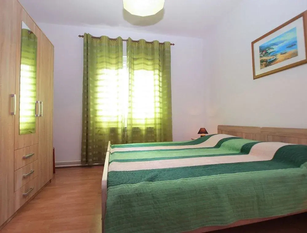 Apartment 847