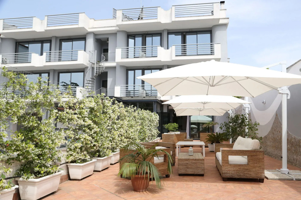 Hotel Barbarella