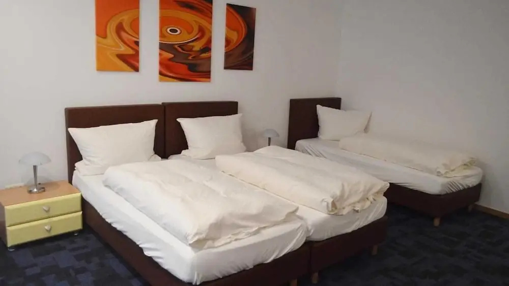 Hotel B8 Voerde