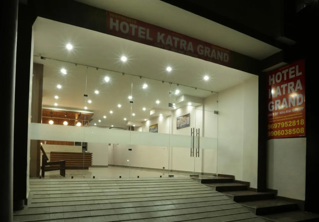 Hotel Katra Grand