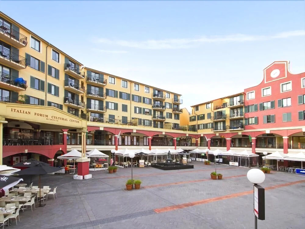 Comfy and Convenient Living at the Italian Forum Leichardt - ITALY