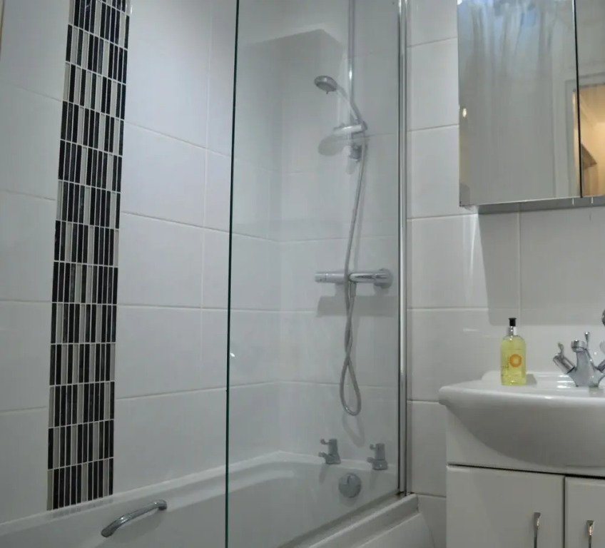 Modern 3 Bedroom House in Northen Quarter