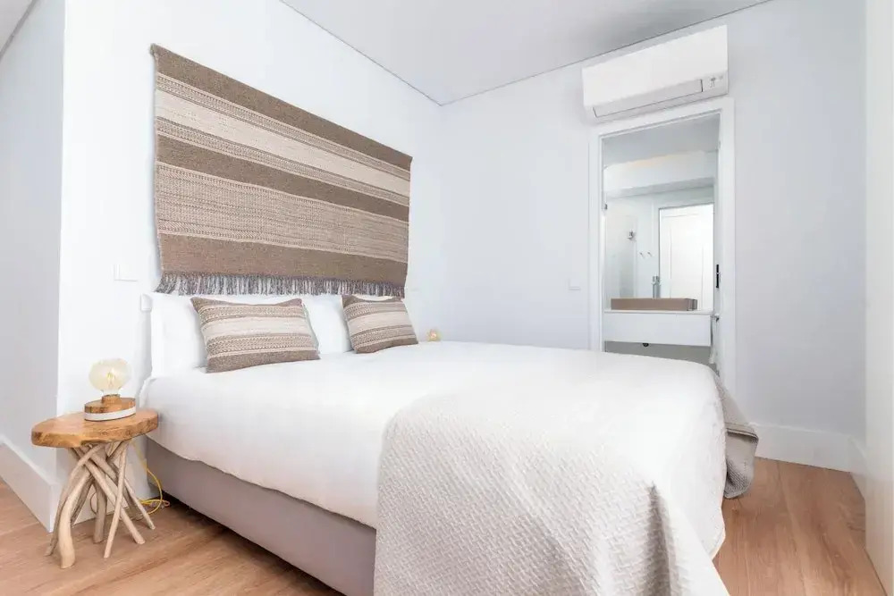 Limehome Evora Rua de Machede 61
