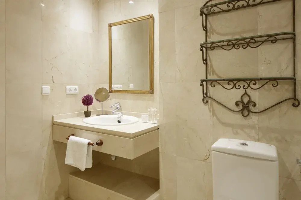 Playa de La Concha 5 Apartment by FeelFree Rentals