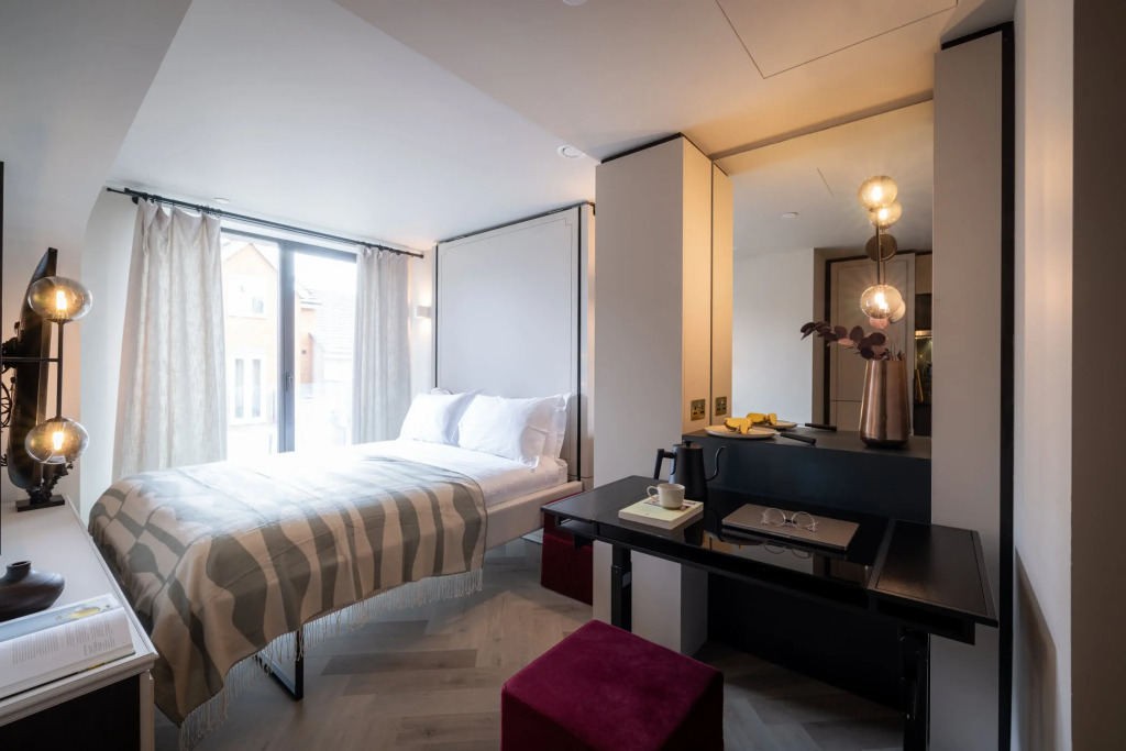 The Brondesbury by Nestor