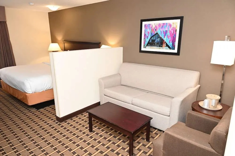 Sonesta Essential Hotels Overland Park
