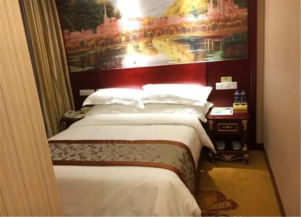 Vienna Hotel Shanghai Hongqiao Xujing