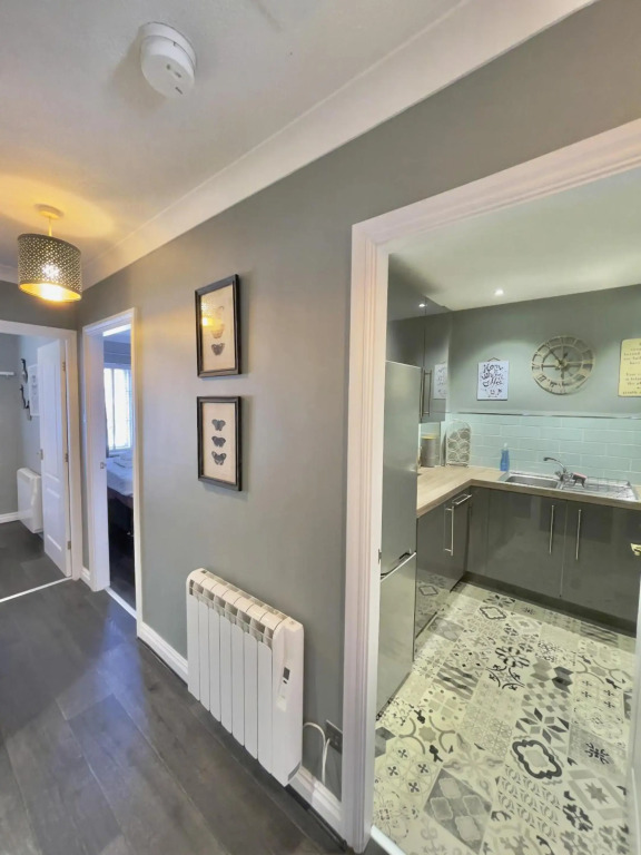 Monkbridge Mews Apartment