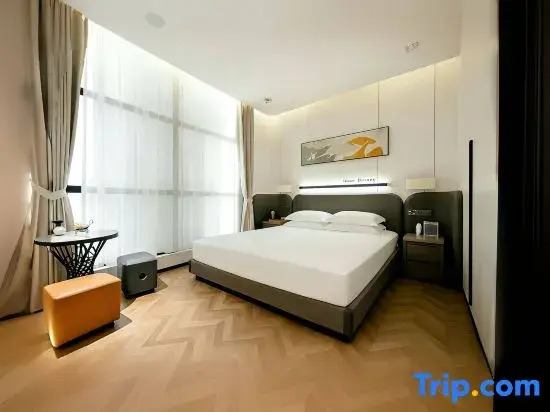 Zuijiuwuo Homestay (Gong Commercial Pedestrian Street Bus Passenger Station)
