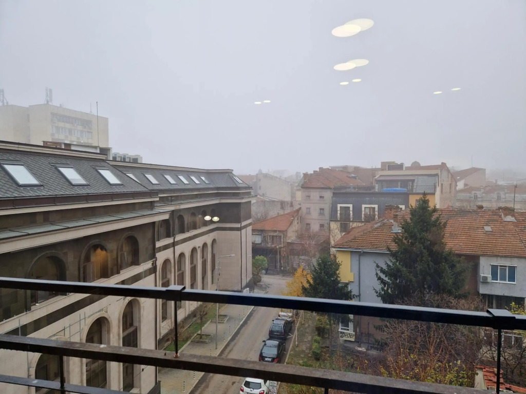 Malavi A5 top center apartment Ruse