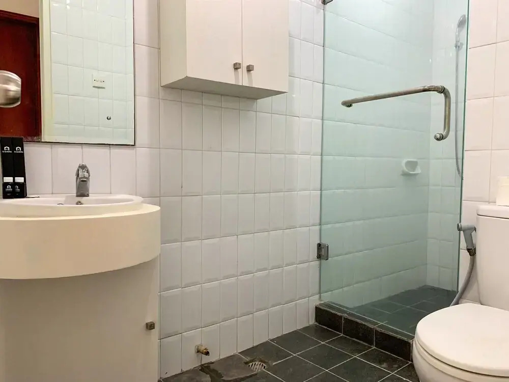 Spacious 3Br At Sudirman Park Apartment