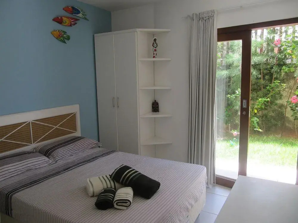 Picasso Flat