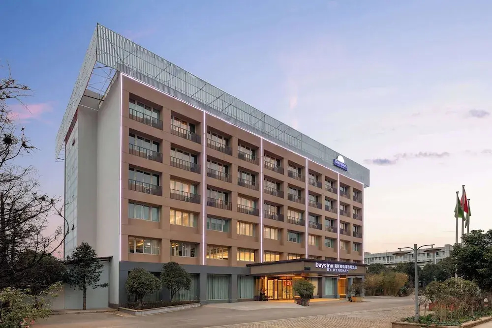 Airport Hotel
