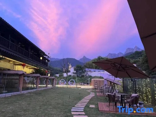 Dalong Villa