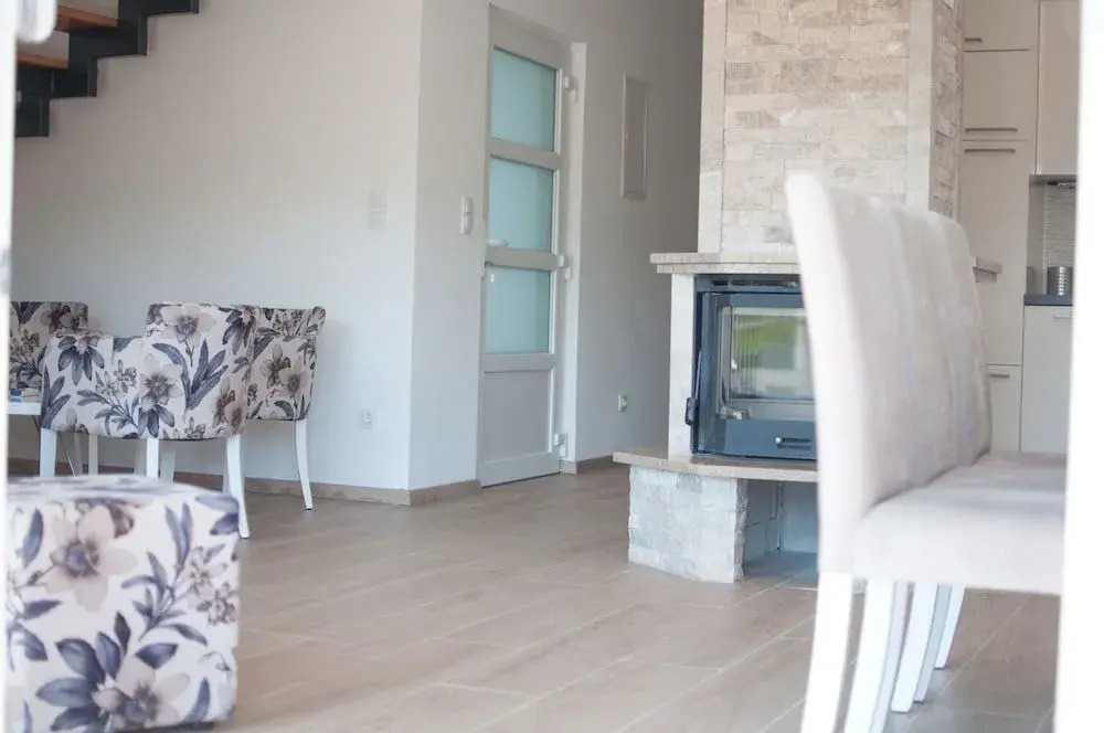 Hvar-Holiday Apartments