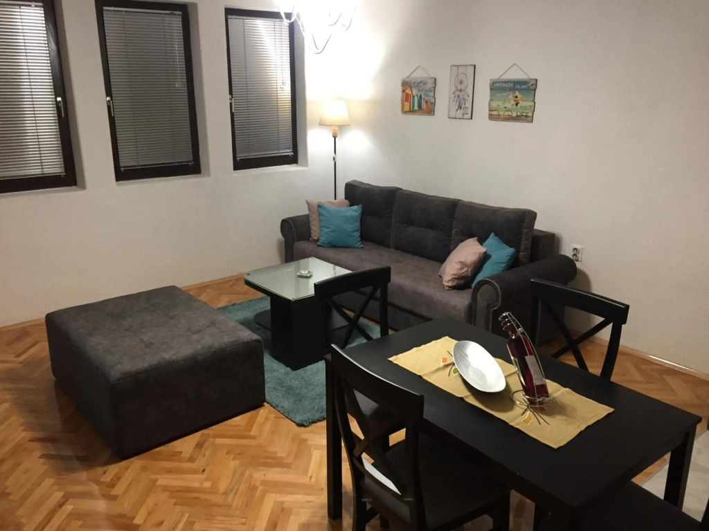 The Kings Apartment