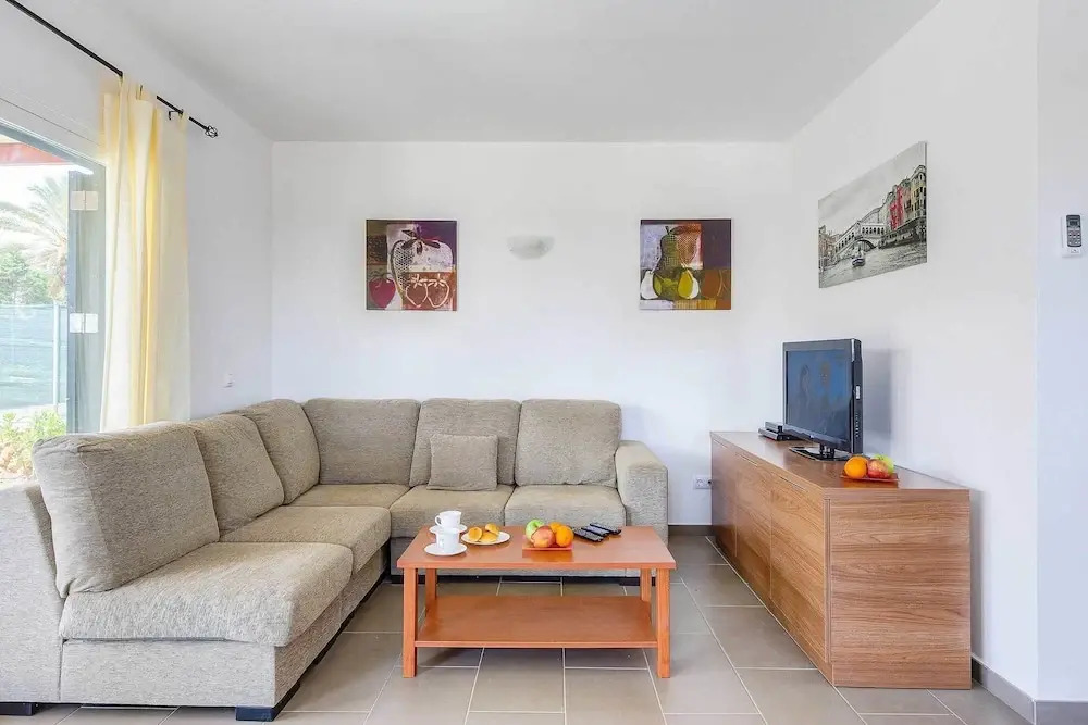 Villa Datil by Villa Plus