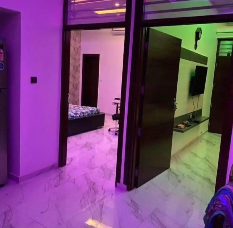 Karachi Family Guest House