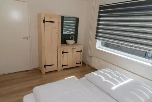 Heerlijk ruime vakantiewoning centrum Breskens - Dorpsstraat 48