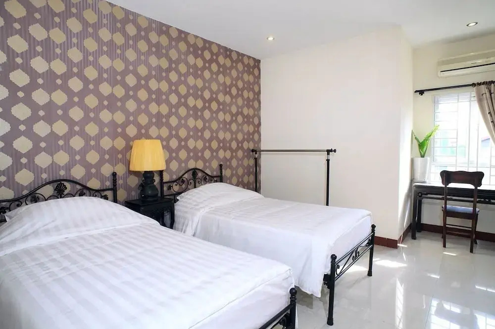 Hanoi Luxury Antique