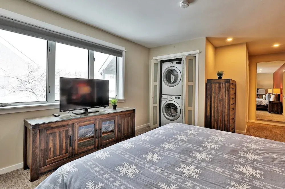 Kcis 132 - the Sun Suite at Killington Center, 2rm/6 Ppl