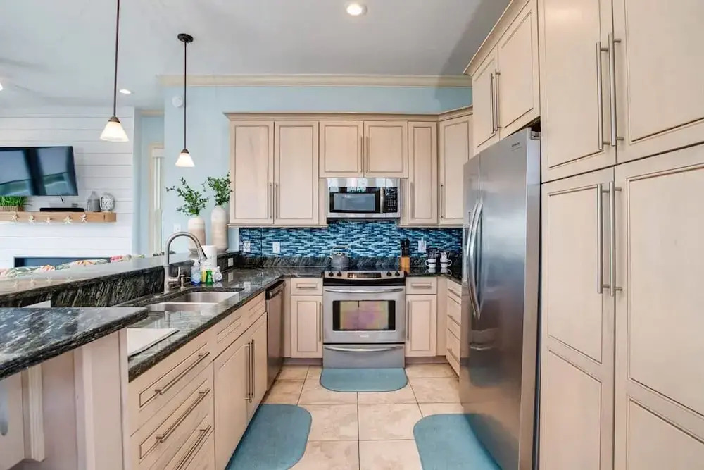 Beach Walk Retreat Heated Pool Golf Views Main Guest House Sleeps 15