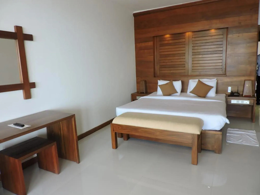 Watergate Resort Unawatuna