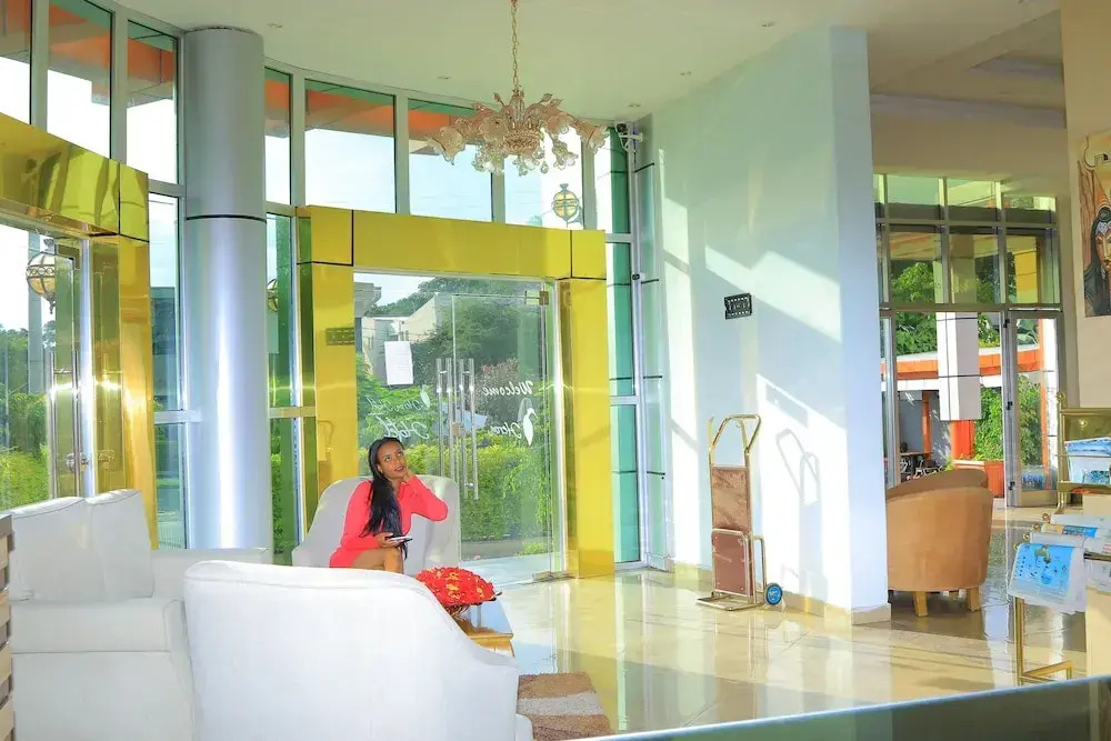 Heron Hotel