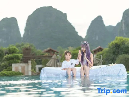 Panlong Lishore Resort (Yangshuo West Street Liriver)
