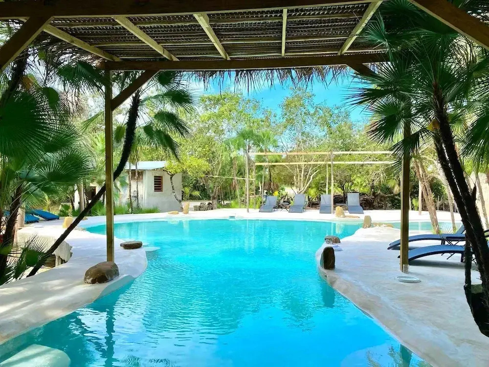 Kin Resort Lodge