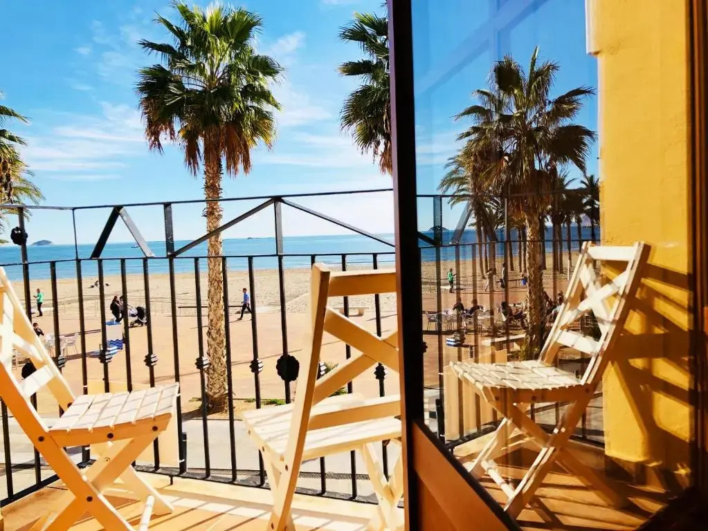 AR27-2 Apartamento en primera línea del mar