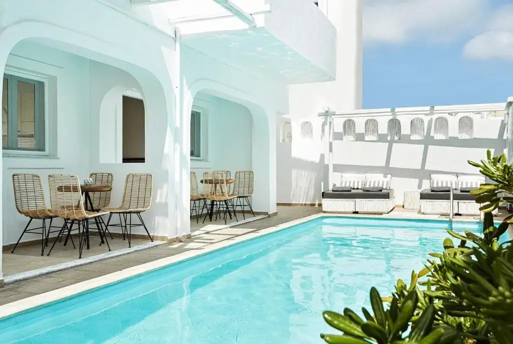 Loizos Stylish Residences