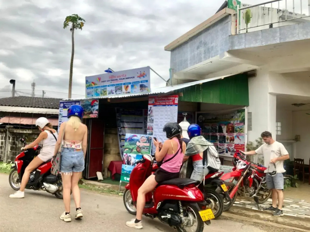 Easy go backpacker hostel