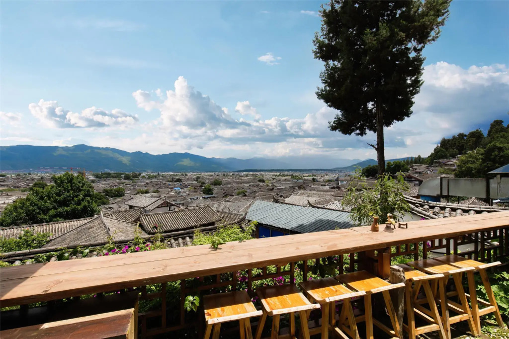 Blossom Hill Inn Lijiang Springland