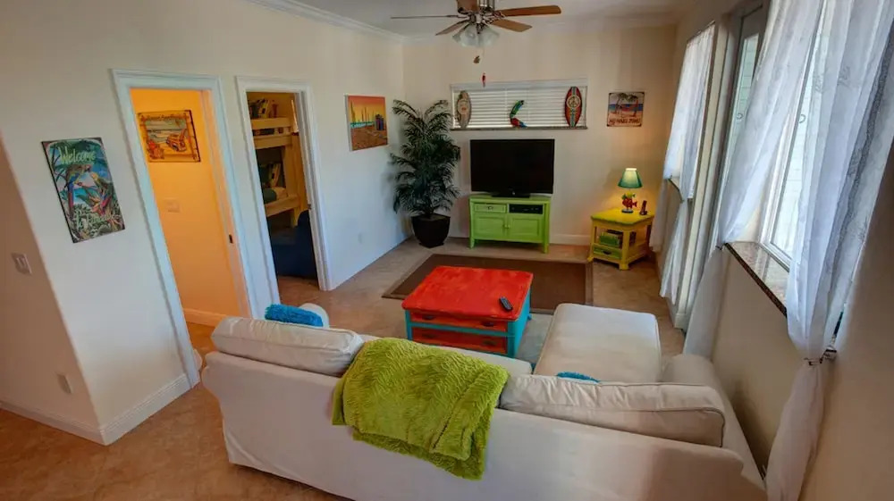 Avenue E By The Sea Apartment 4