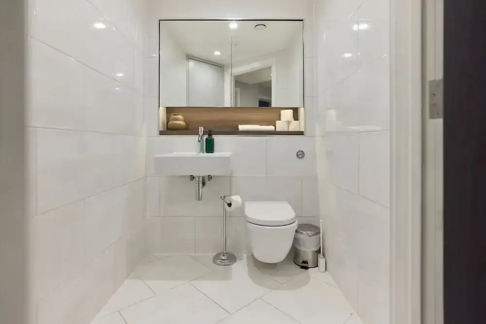 The Westbourne Park Place - Elegant 3bdr Flat