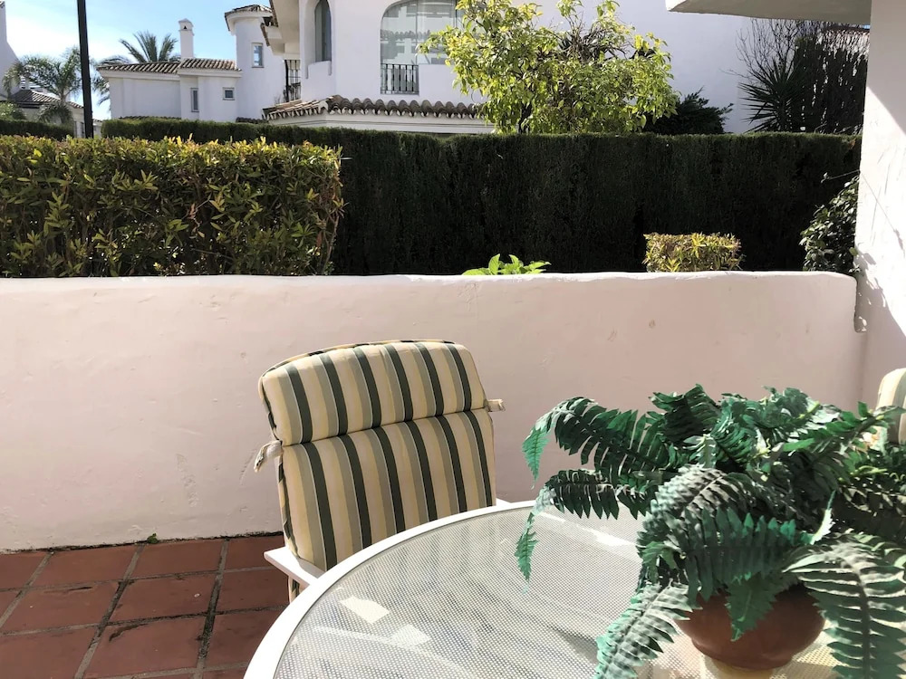 3 Bed Excellent and Quiet Location F-4