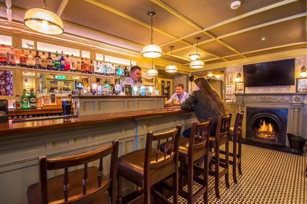 Nevins Newfield Inn Ltd