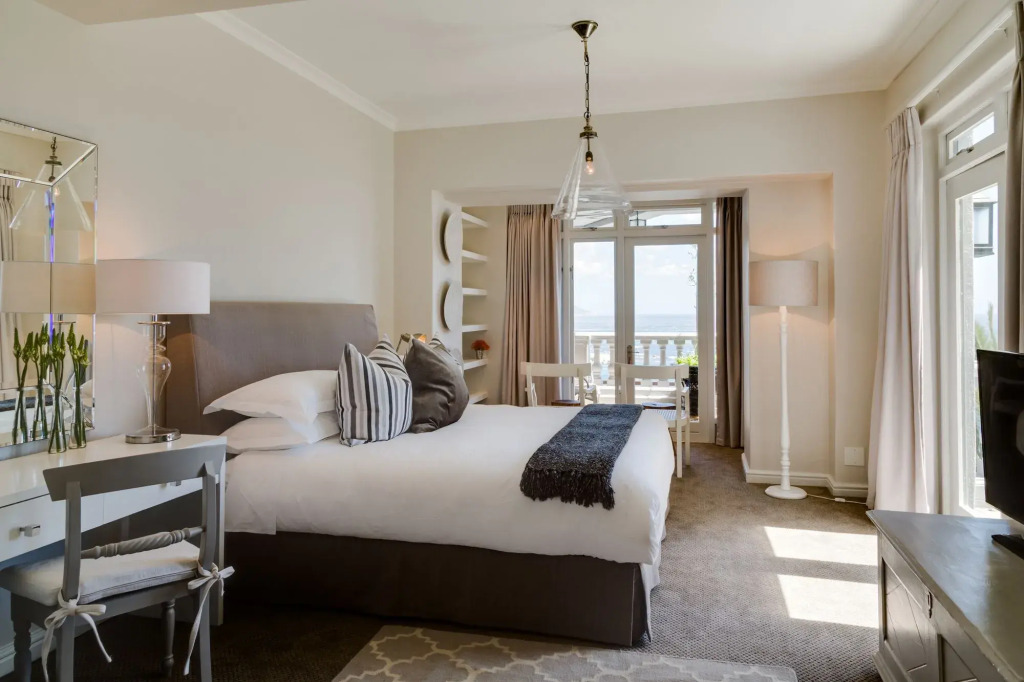 Cape View Clifton