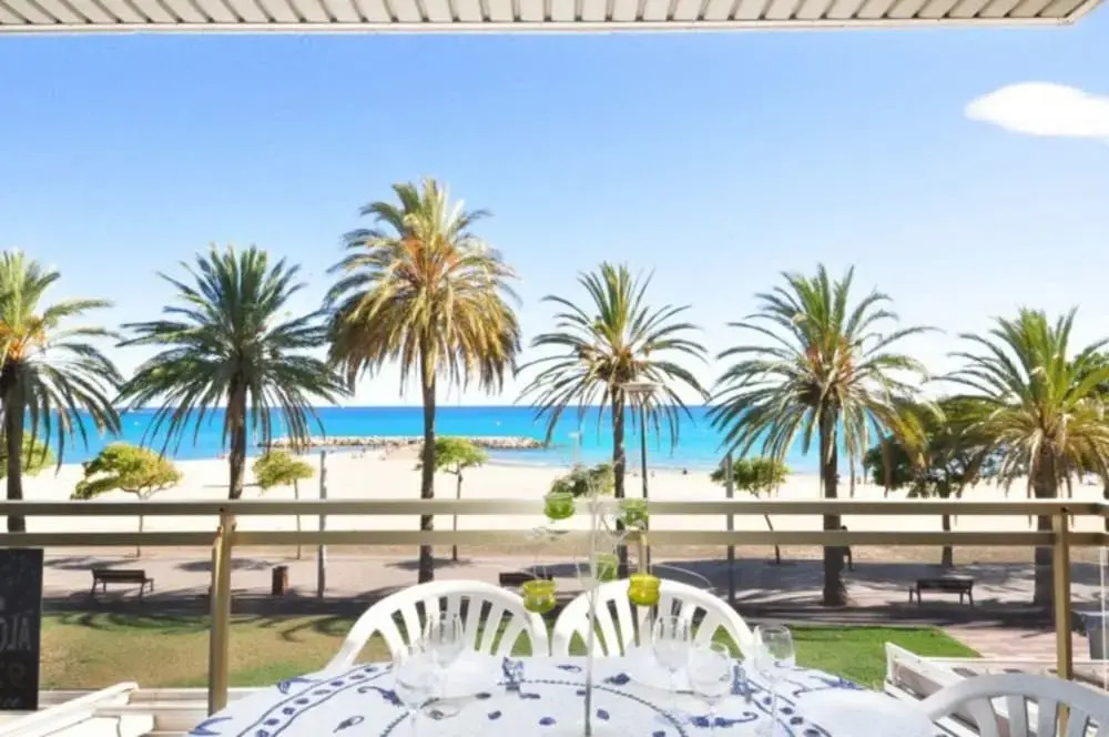 Apartamento Vista a la Piscina Para 6 Personas en Cambrils